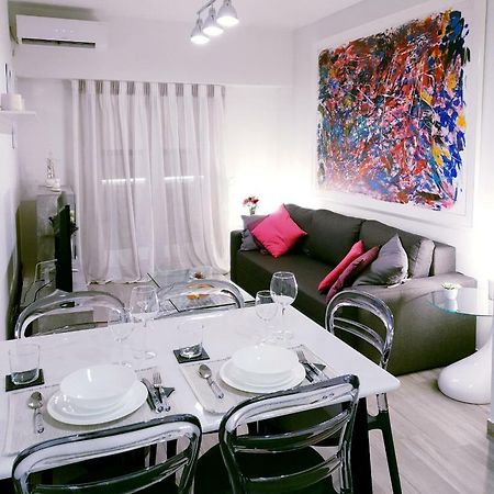 Beautiful Brand New Apartment Seaside เอเธนส์ ภายนอก รูปภาพ